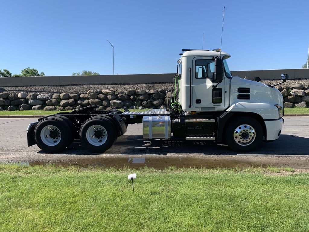 2024 MACK AN64T DC AN047789 - image 6 of 6