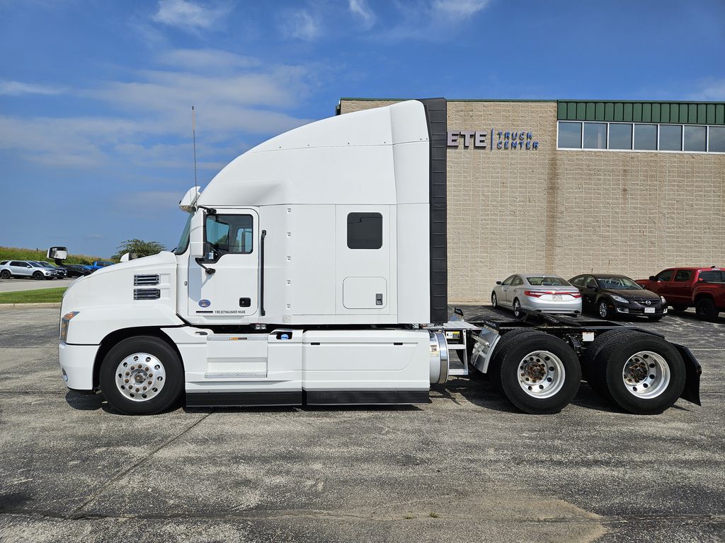 2019 MACK AN64T MAC9199U - image 2 of 6