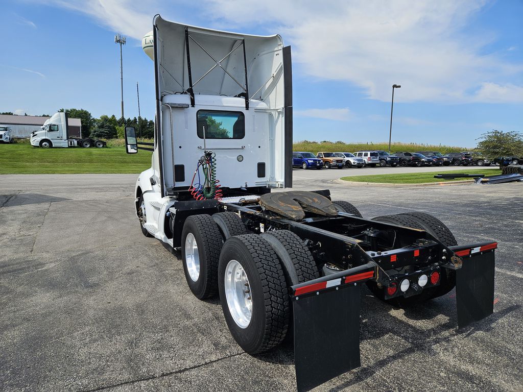 2019 KENWORTH T680 KW243876U - image 3 of 6