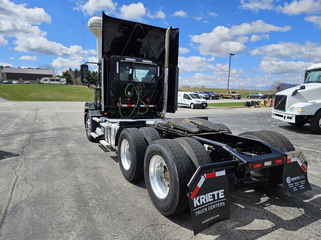 2019 MACK AN64T MAC7194U - image 3 of 6