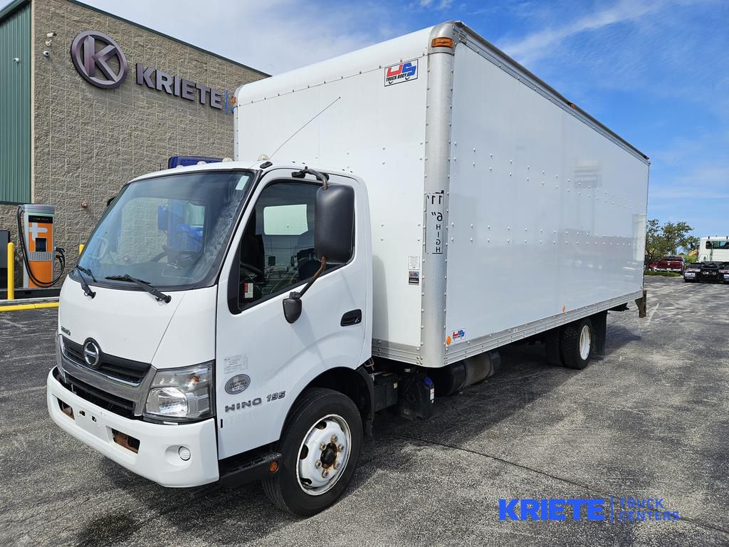 2018 HINO 195 H8210U - image 1 of 6