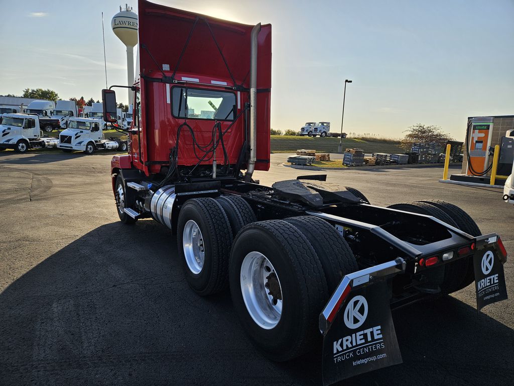 2019 MACK ANTHEM MAC2674U - image 3 of 6