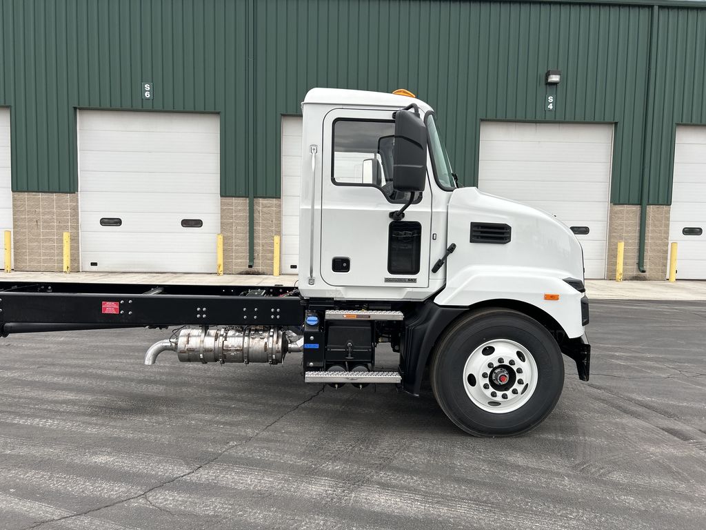 2025 MACK MD642 MMD017406 - image 6 of 6