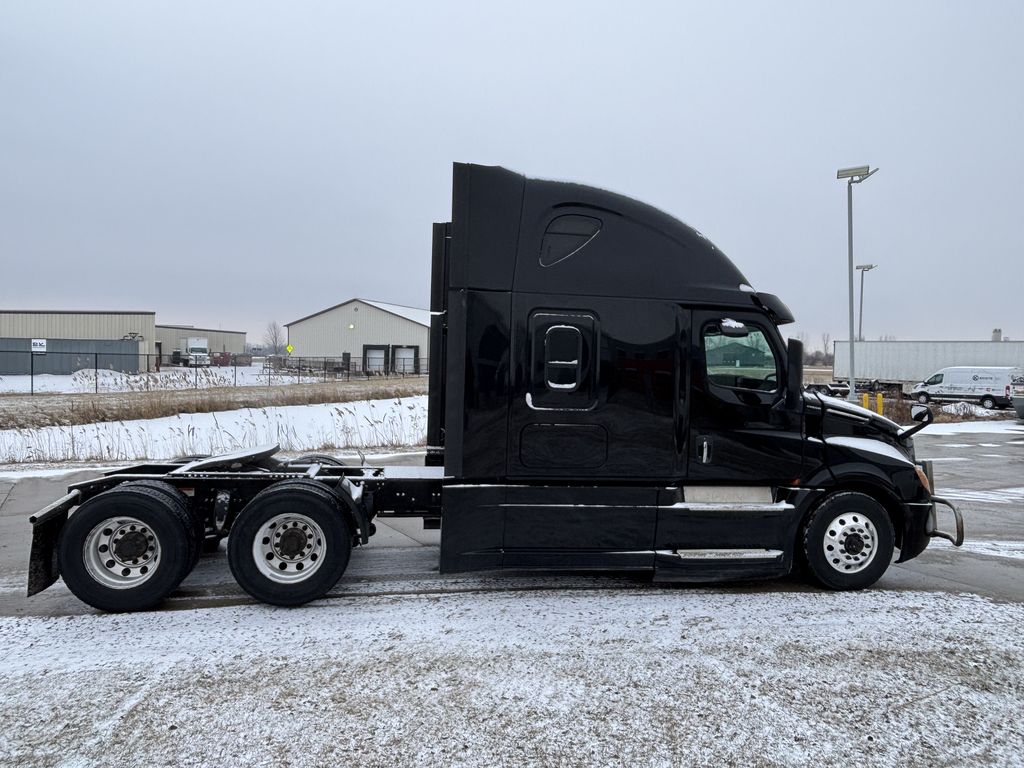 2019 FREIGHTLINER Cascadia FR9520U - image 6 of 6