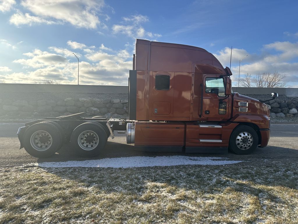 2019 MACK AN64T MAC4356U - image 6 of 6