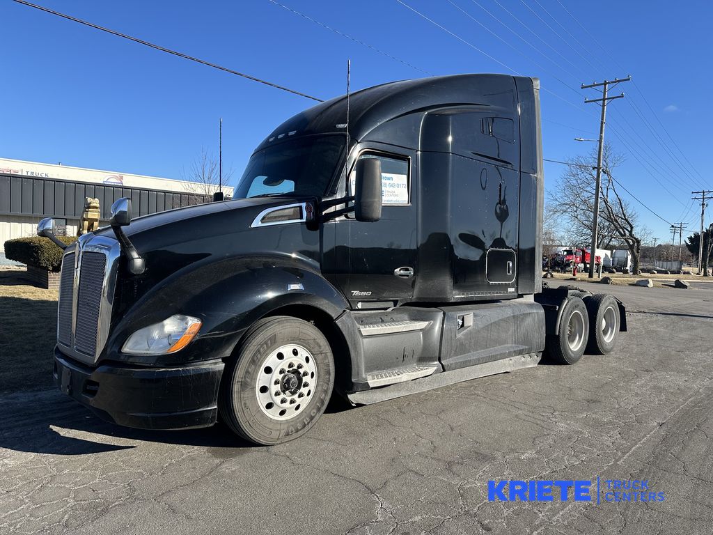 2020 KENWORTH T680 KW410482U - image 1 of 6