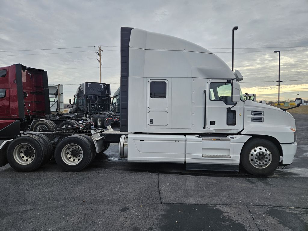 2020 MACK AN64T MAC19281U - image 6 of 6