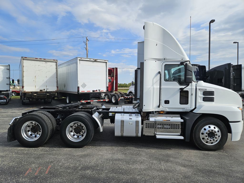 2020 MACK AN64T-TADC MAC5336U - image 6 of 6