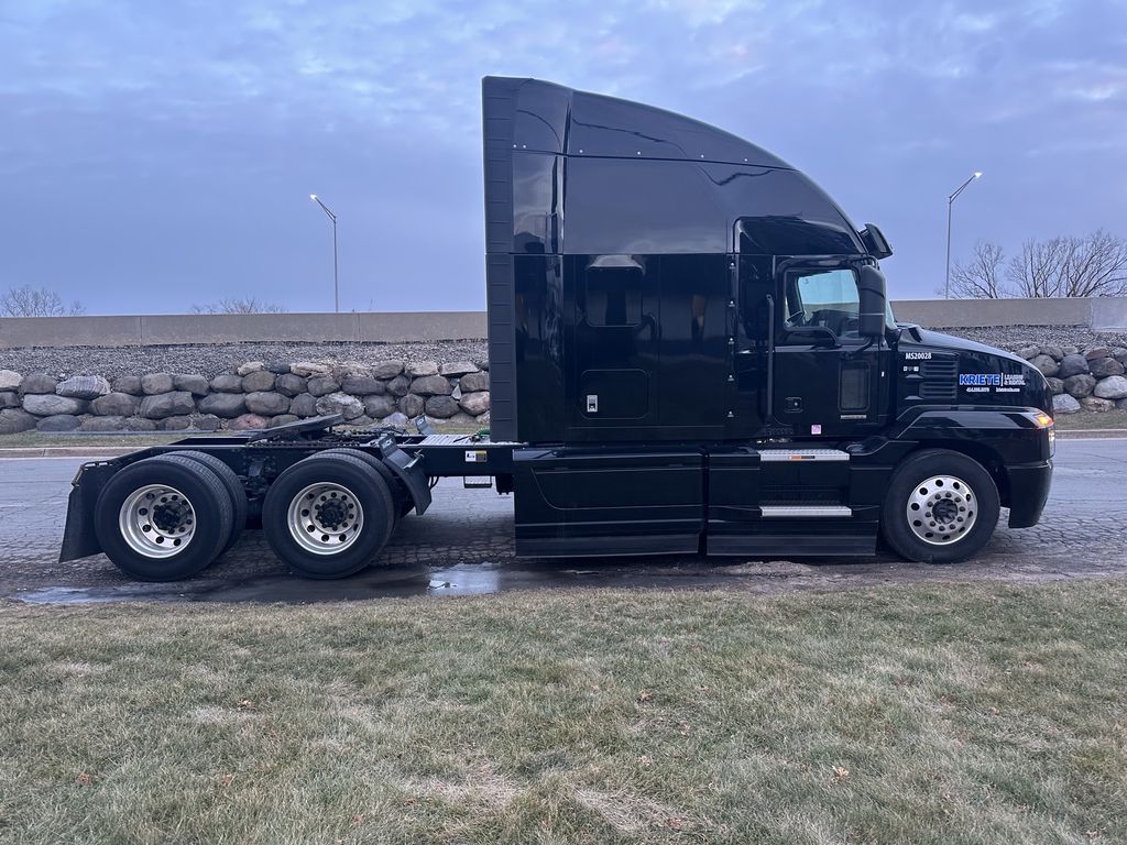 2022 MACK AN64T MAC30028U - image 6 of 6