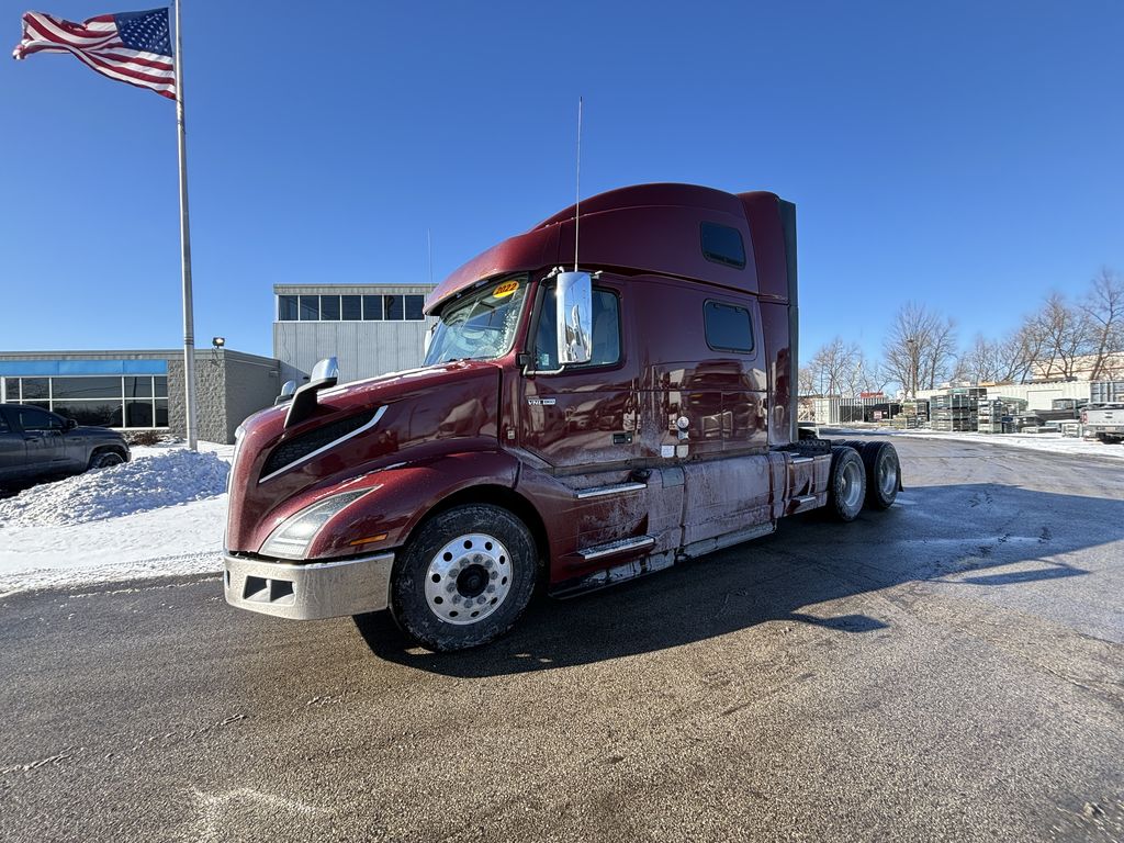 2022 VOLVO VNL64T860 V283304U - image 2 of 6