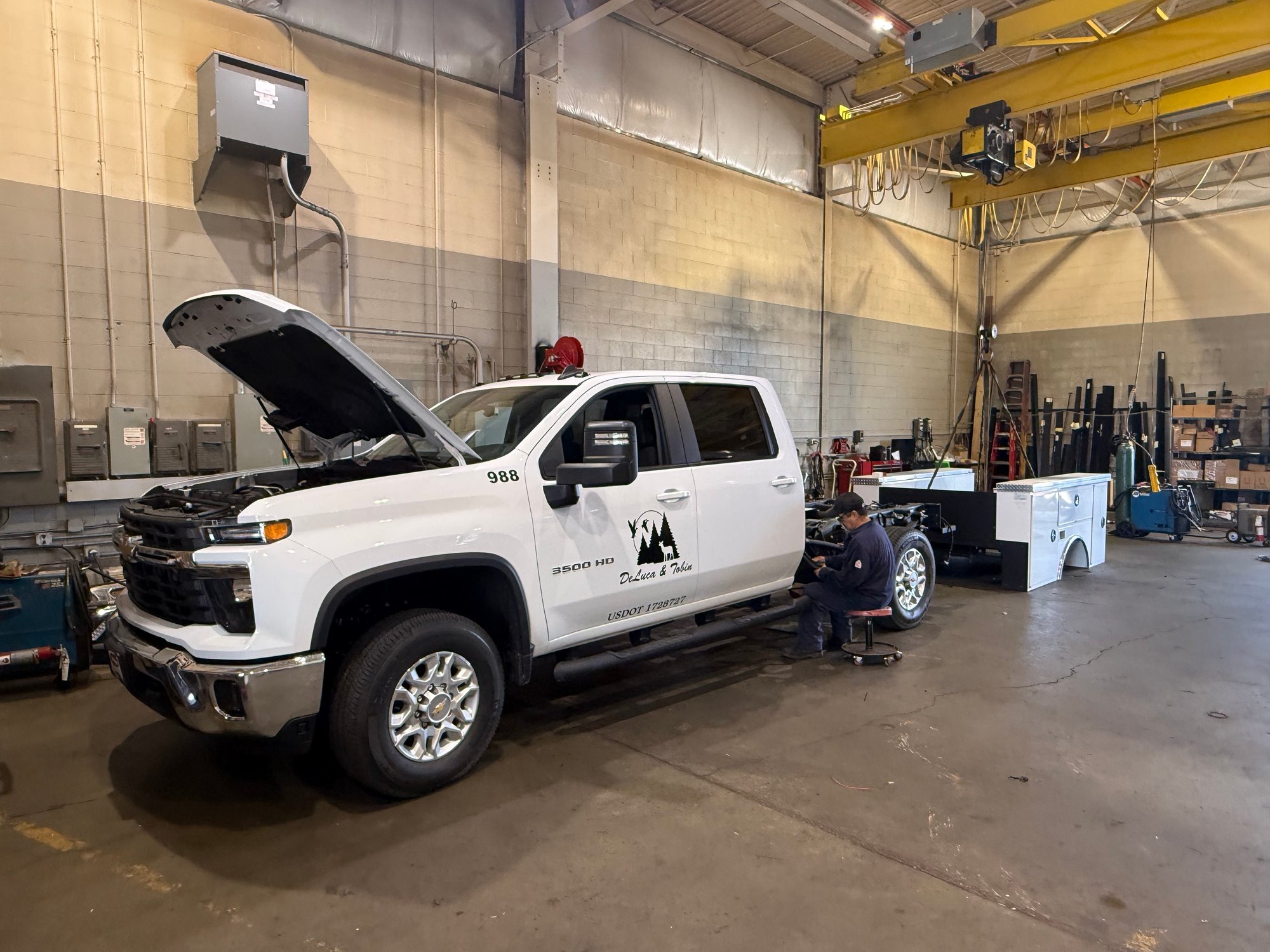 Kriete Truck Center - Milwaukee Body Shop