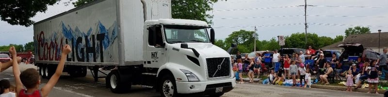 VOLVO VNR DAYCAB