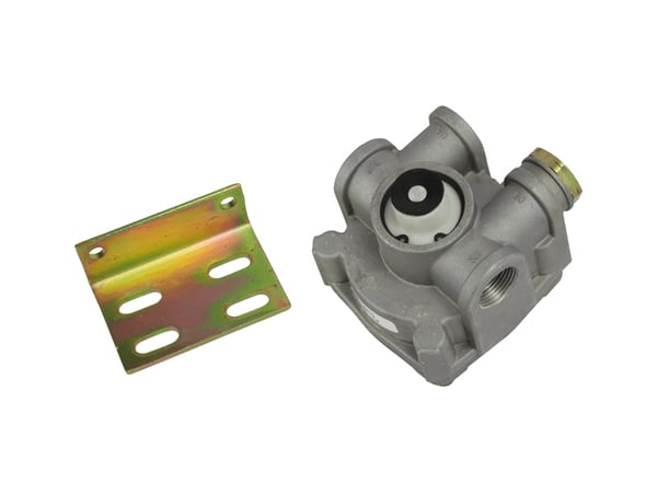 Slide images of KAMP R-14 Relay Valve for Freightliner, International, Kenworth, Mack, Peterbilt, Volvo Trucks