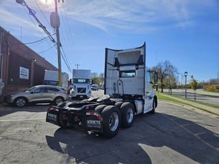 Slide images of 2025 VOLVO VNR64T300 