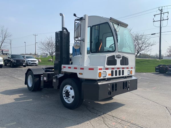 Slide images of 2024 AUTOCAR ACTT 4X2