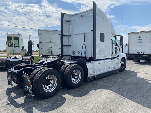 Slide images of 2025 MACK AN64T SLPR