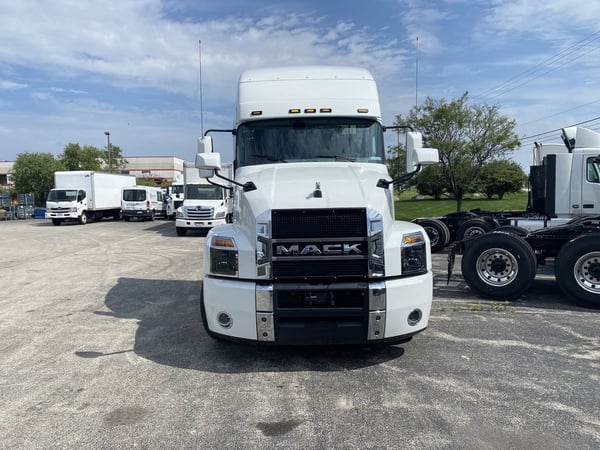 Slide images of 2025 MACK AN64T SLPR