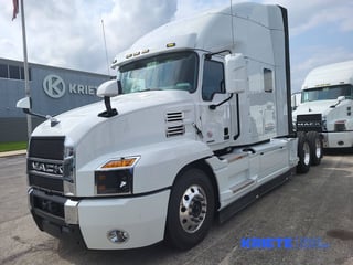 Slide images of 2025 MACK AN64T SLPR