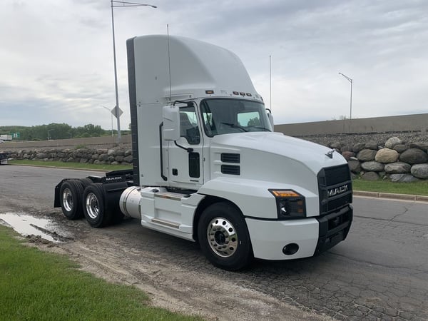 Slide images of 2026 MACK AN64T DC