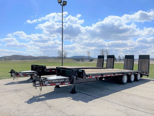 Slide images of 2024 Cross Country 303ATAR 30 Ton Air Tilt/Air Ramp Trailer (CC183315)