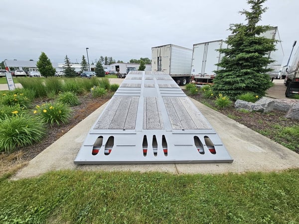 Slide images of 373RT Recovery Trailer 2023 CROSS COUNTRY