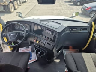 Slide images of 2023 FREIGHTLINER CASCADIA