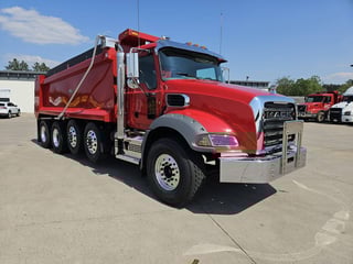 Slide images of 2026 MACK GR104B