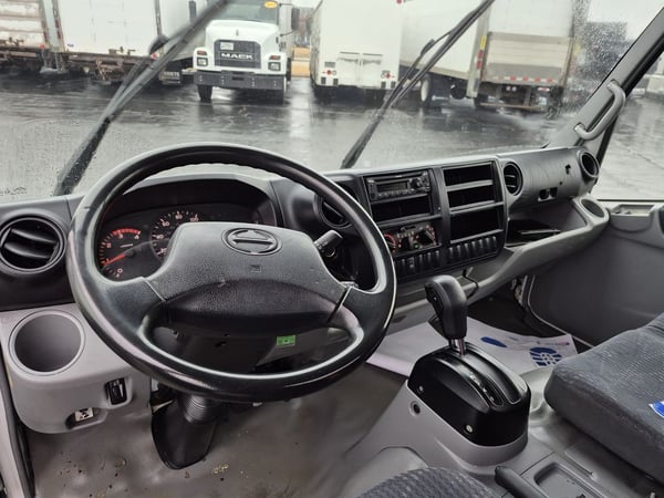Slide images of 2019 HINO 155