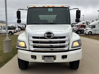 Slide images of 2017 HINO 268