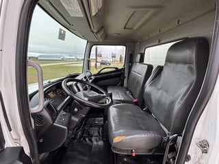Slide images of 2017 HINO 268