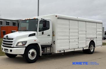 Slide images of 2017 HINO 268