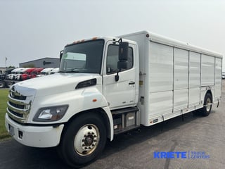 Slide images of 2017 HINO 268