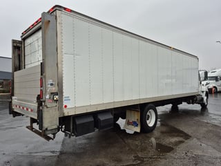 Slide images of 2019 HINO 338