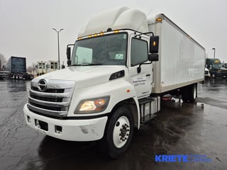 Slide images of 2019 HINO 338