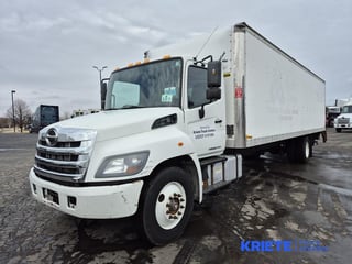 Slide images of 2019 HINO 338