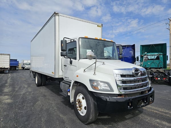 Slide images of 2020 HINO 268