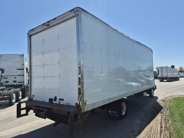 Slide images of 2018 HINO 195