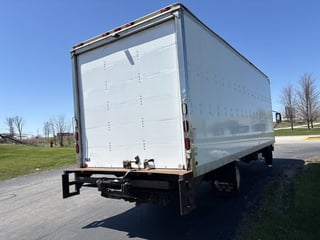 Slide images of 2018 HINO 195