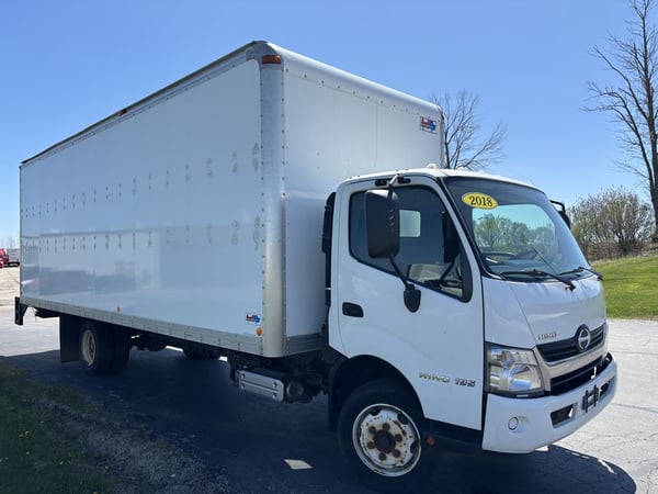 Slide images of 2018 HINO 195
