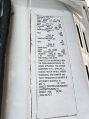 Slide images of 2018 HINO 195