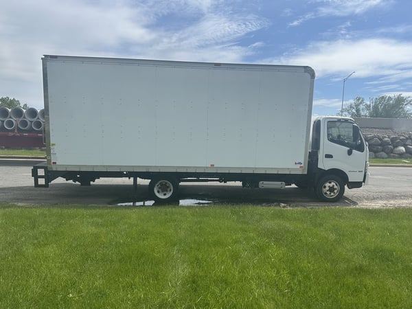 Slide images of 2019 HINO 155