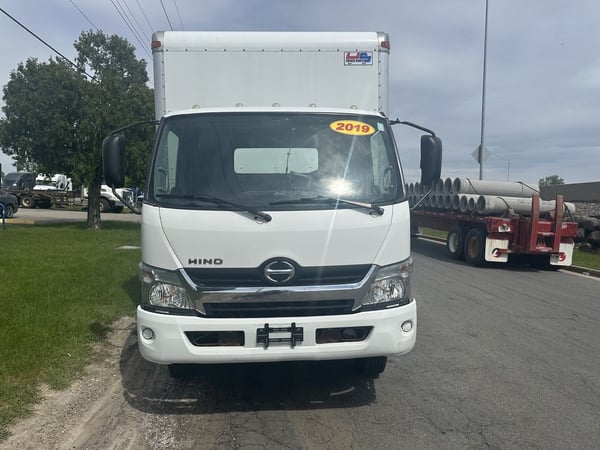 Slide images of 2019 HINO 155