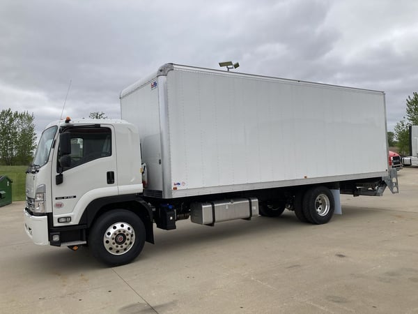 Slide images of 2025 ISUZU FTR