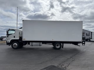 Slide images of 2025 ISUZU FTR