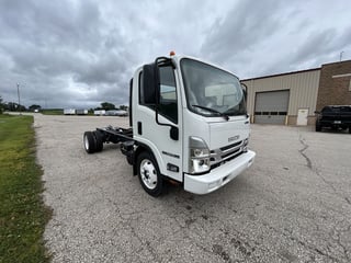 Slide images of 2024 ISUZU NPR-HD GAS
