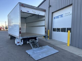 Slide images of Box Truck Rentals 