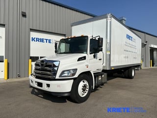 Slide images of Box Truck Rentals 