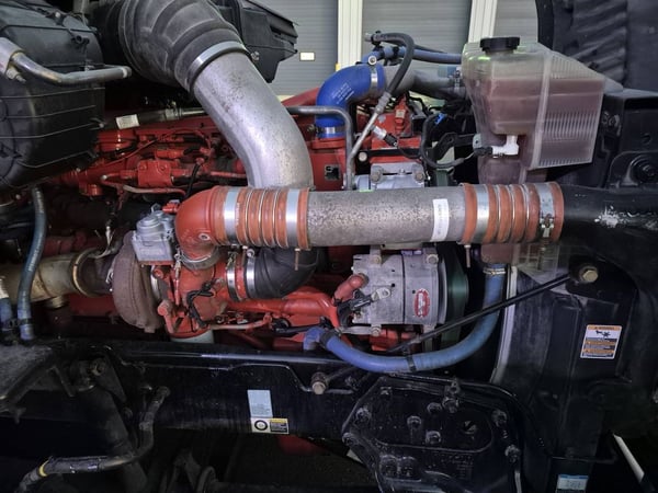 Slide images of 2020 KENWORTH T680
