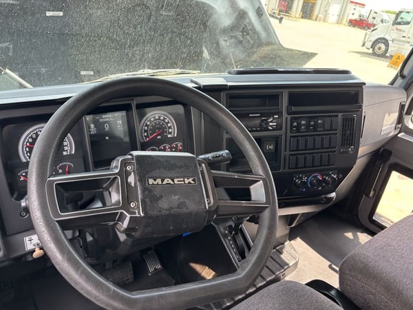 Slide images of 2020 MACK GR64F