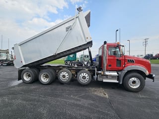 Slide images of 2020 MACK GRANITE